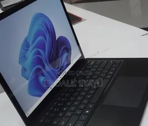 New Laptop Microsoft Surface Laptop 4 16GB Intel Core i7 SSD 512GB