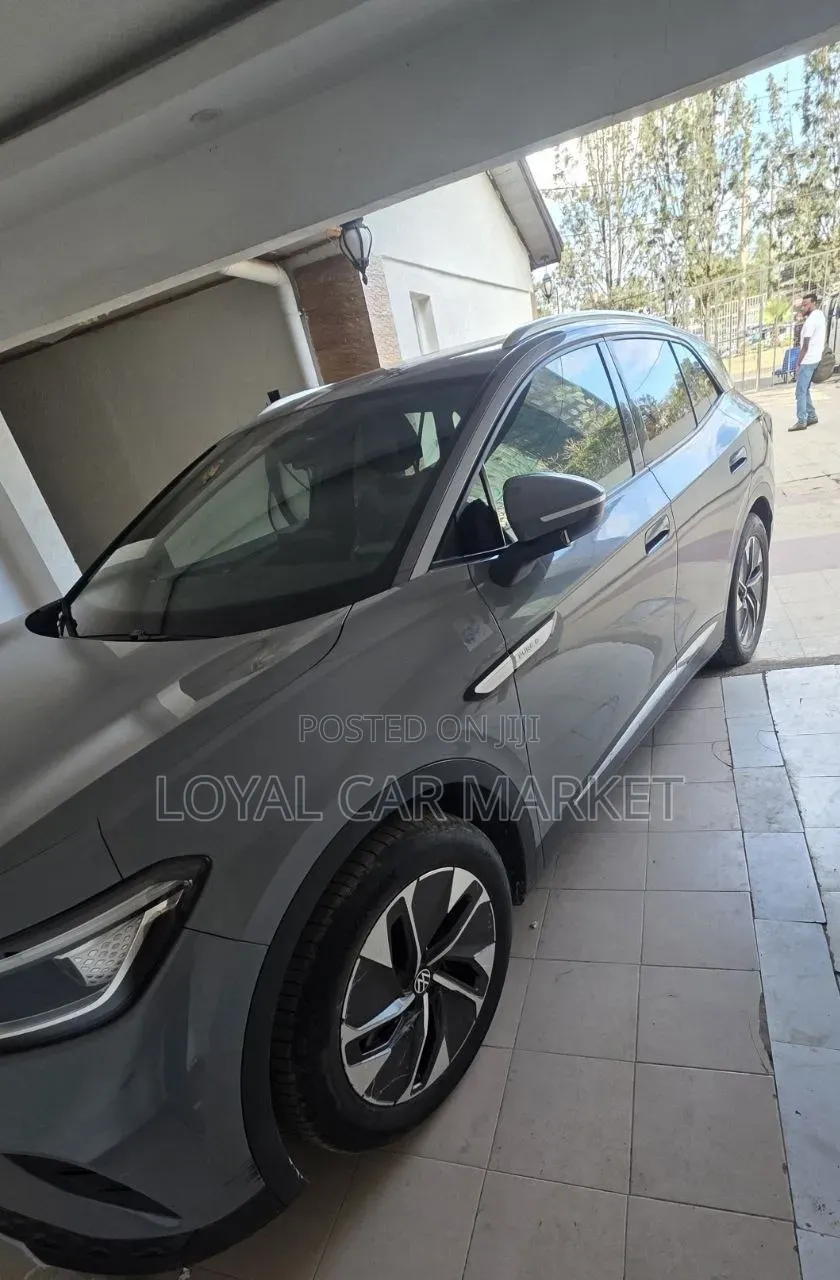 Volkswagen ID.4 2022 Gray