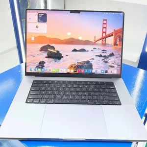 New Laptop Apple MacBook Pro 32GB Apple M1 Max SSD 1T