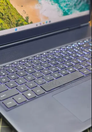 New Laptop Alienware X16 r1 16GB Intel Core Ultra 7 SSD 1T
