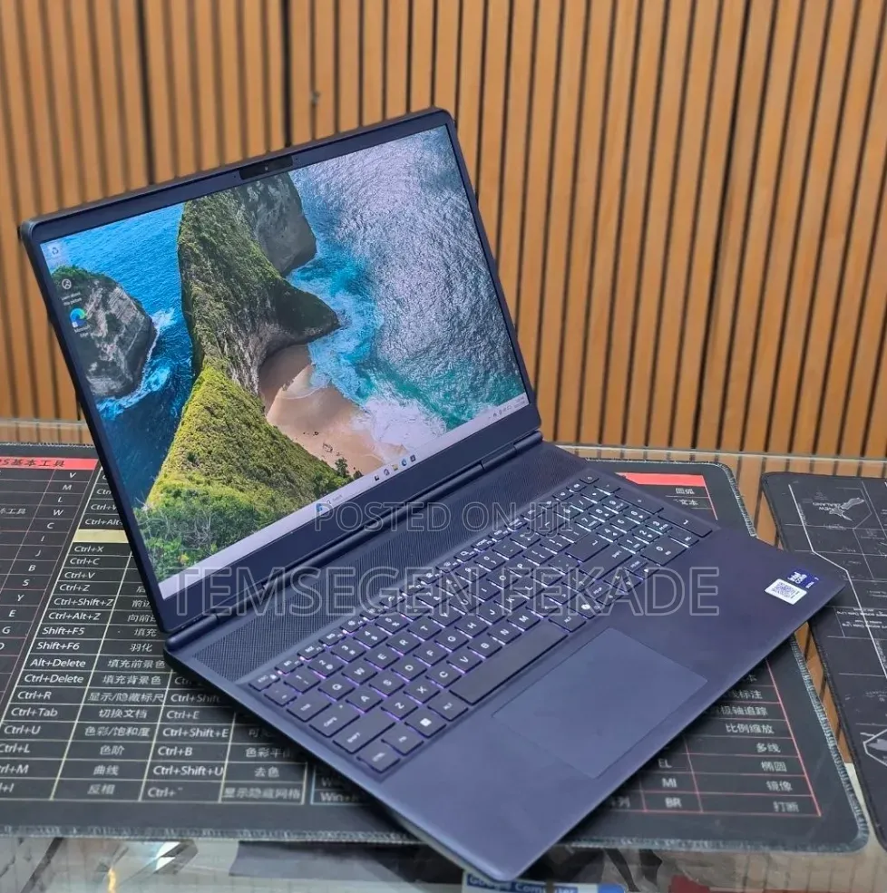 New Laptop Alienware X16 r1 16GB Intel Core Ultra 7 SSD 1T