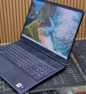 New Laptop Dell Alienware Aurora 16 16GB Intel Core Ultra 7 SSD 1T