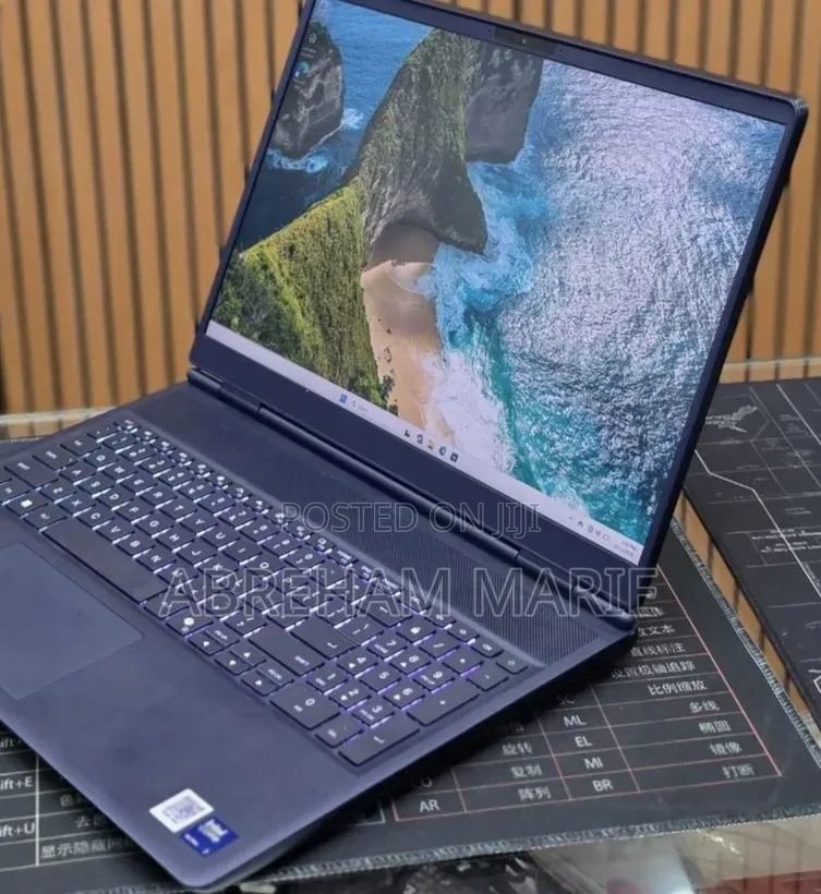 New Laptop Dell Alienware Aurora 16 16GB Intel Core Ultra 7 SSD 1T