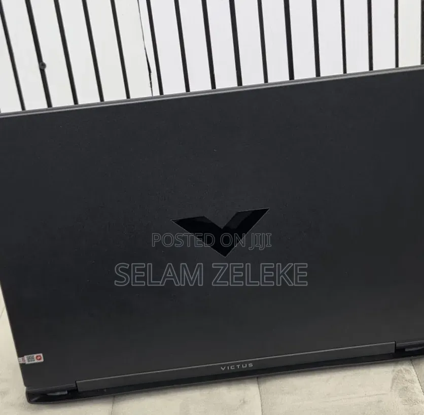 New Laptop HP 16GB Intel Core i7 SSD 512GB