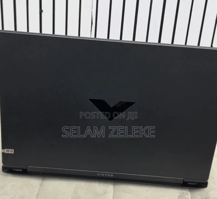New Laptop HP 16GB Intel Core i7 SSD 512GB