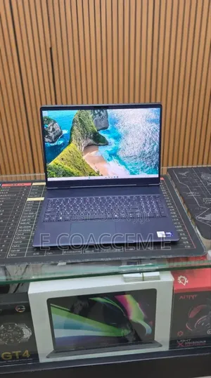 New Laptop Dell Alienware Aurora 16 16GB Intel Core Ultra 7 SSD 1T
