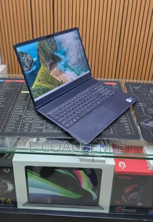 New Laptop Dell Alienware Aurora 16 16GB Intel Core Ultra 7 SSD 1T