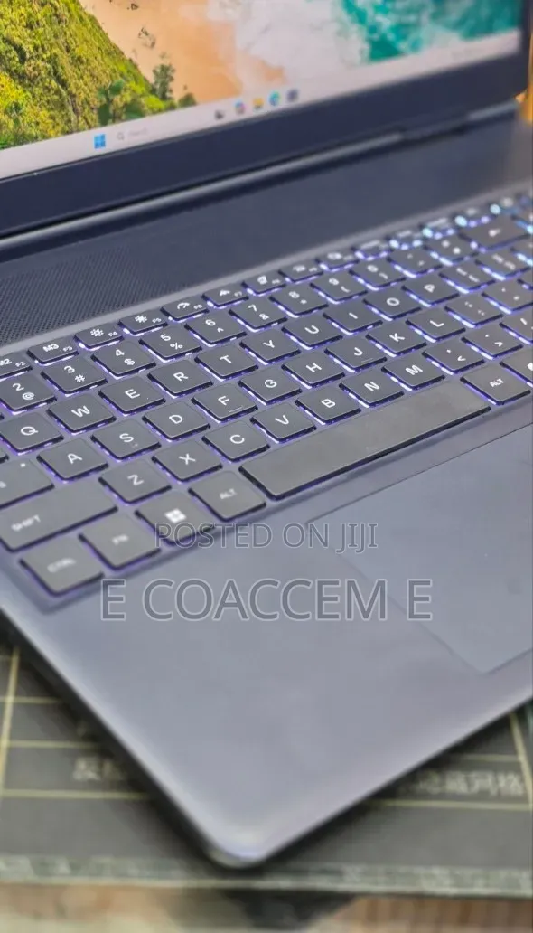 New Laptop Dell Alienware Aurora 16 16GB Intel Core Ultra 7 SSD 1T