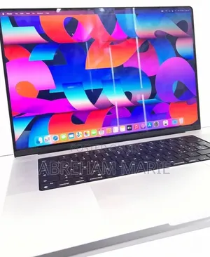 New Laptop Apple MacBook Pro 2021 M1 16GB Apple M1 Pro SSD 1T