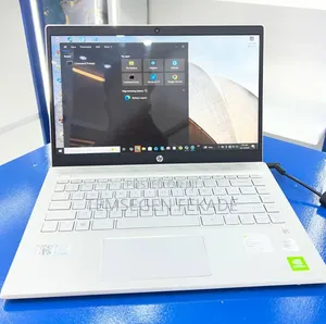 New Laptop HP Pavilion 14 8GB Intel Core i5 SSD 512GB