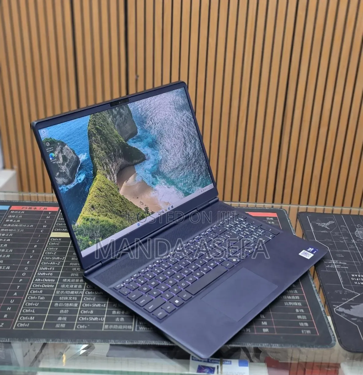 New Laptop Dell Alienware Aurora 16 16GB Intel Core Ultra 7 SSD 1T