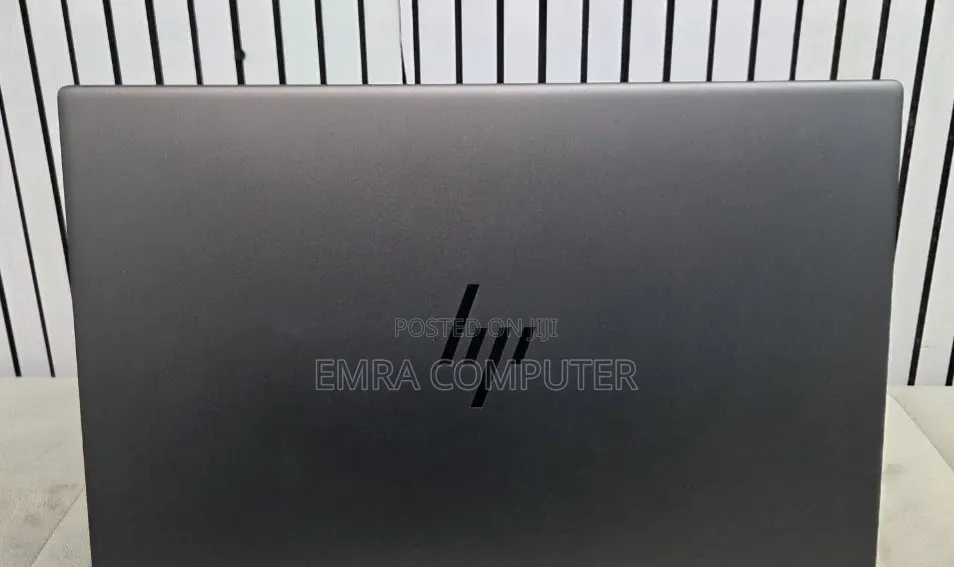 New Laptop HP 16GB Intel Core Ultra 7 SSD 512GB
