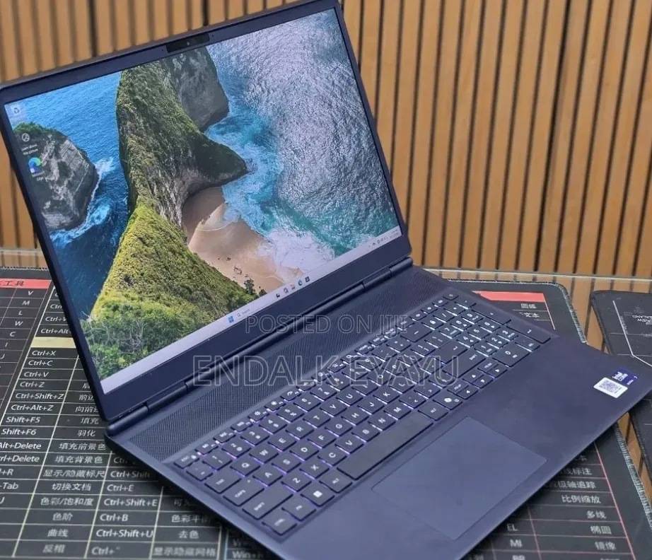 New Laptop Alienware 15 16GB Intel Core Ultra 7 SSD 1T