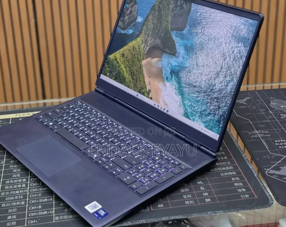 New Laptop Alienware 15 16GB Intel Core Ultra 7 SSD 1T