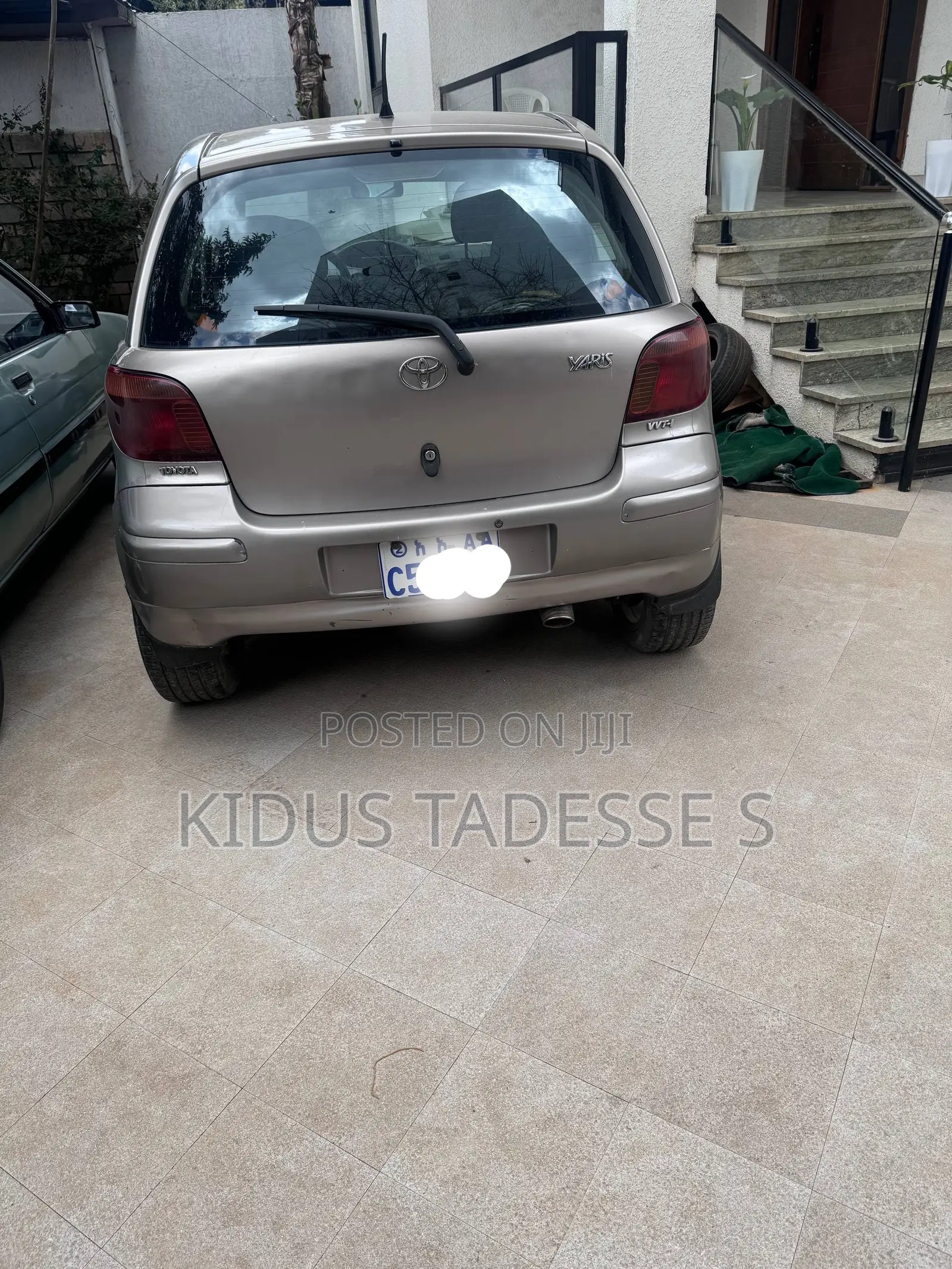 Toyota Yaris 2004 Gray