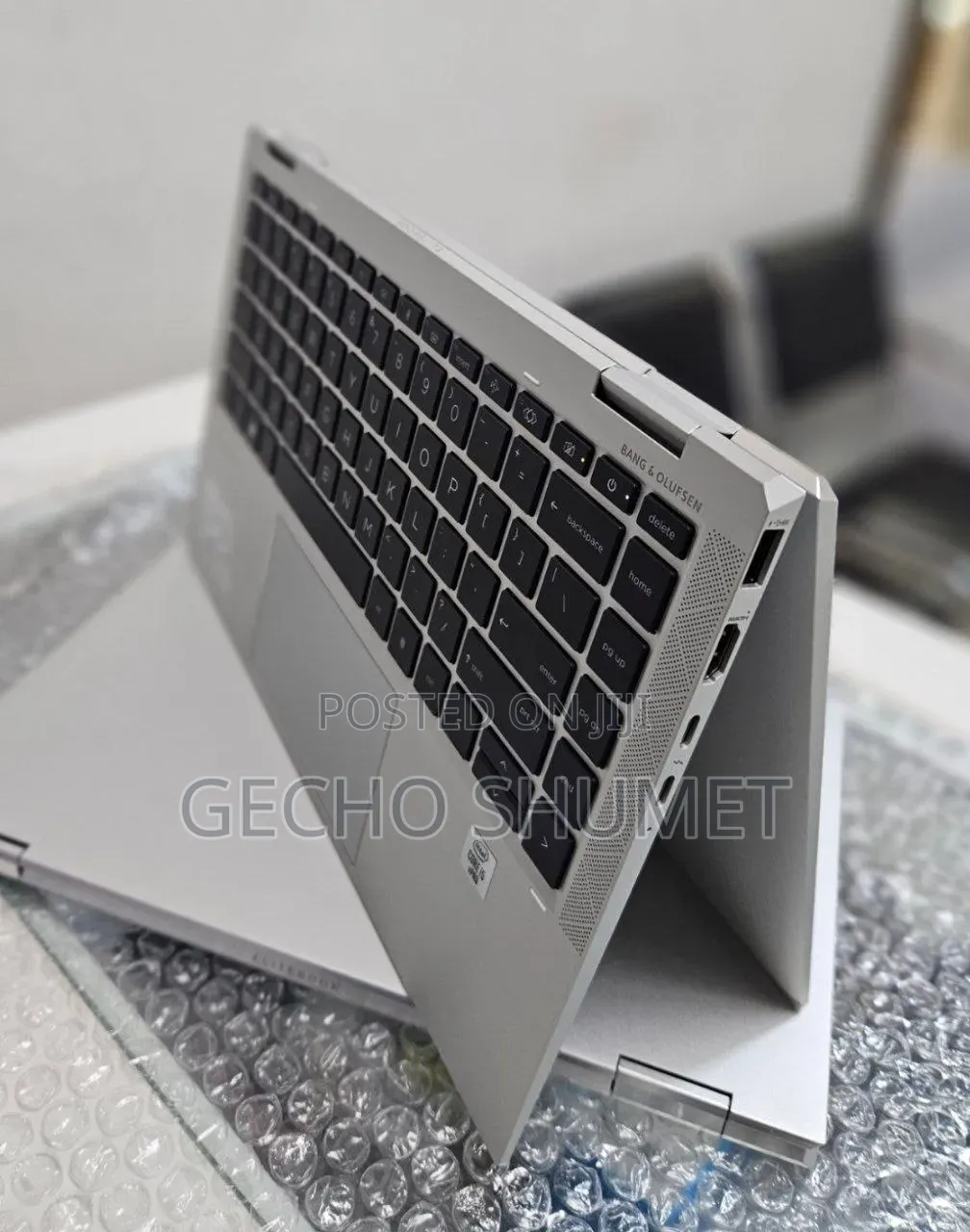New Laptop HP EliteBook 1040 G8 16GB Intel Core i5 SSD 512GB