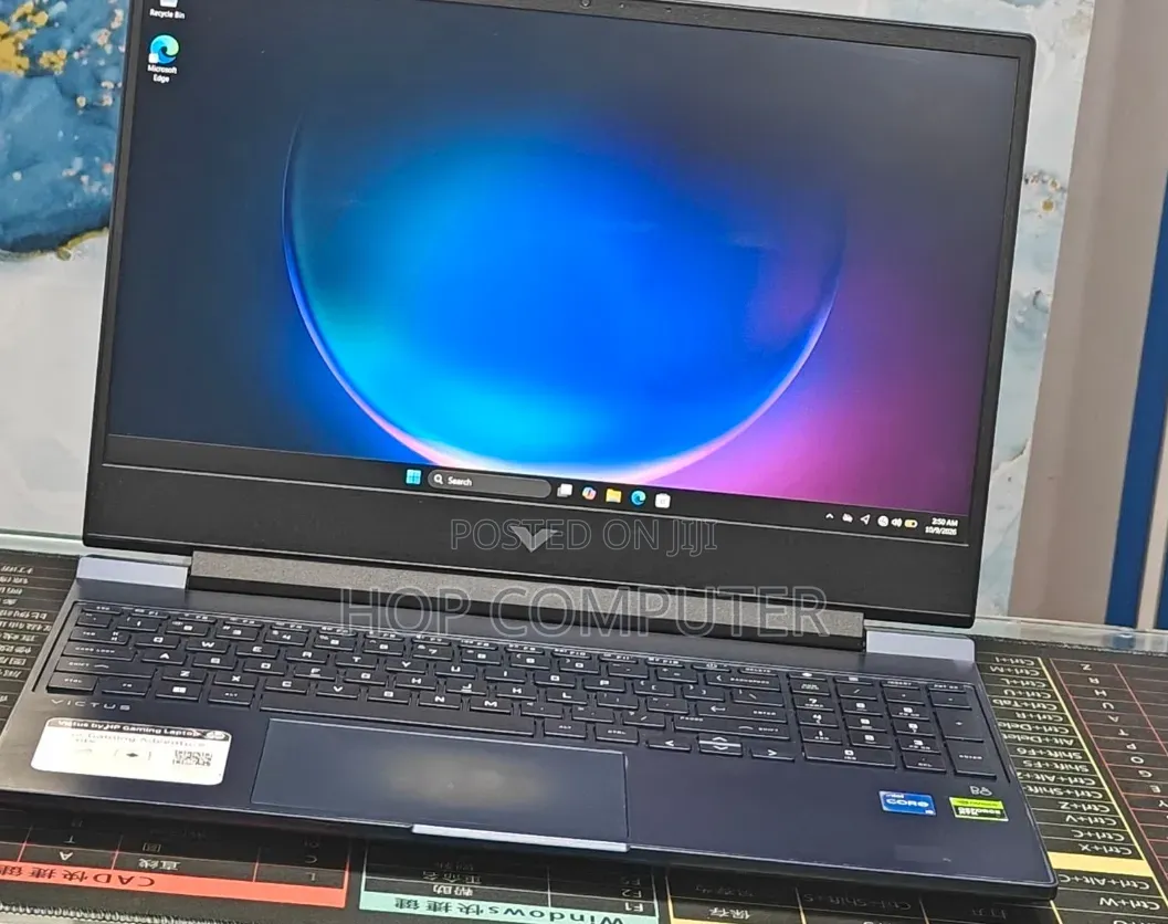 New Laptop HP Victus 15 16GB Intel Core i5 SSD 512GB