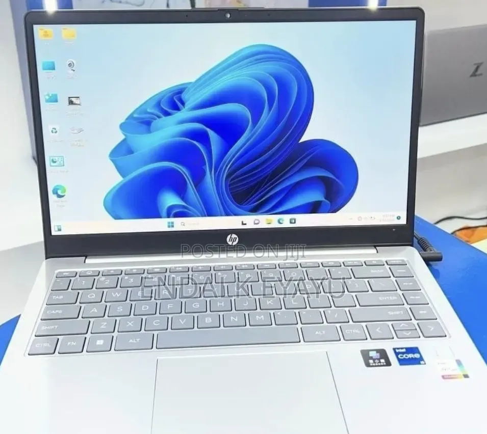 New Laptop HP Stream Notebook 16GB Intel Core i5 SSD 1T