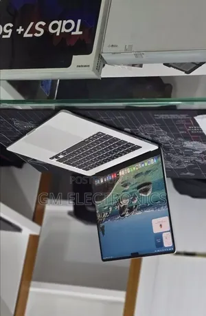 New Laptop Apple MacBook Air 2026 M5 16GB Apple M5 Max SSD 512GB