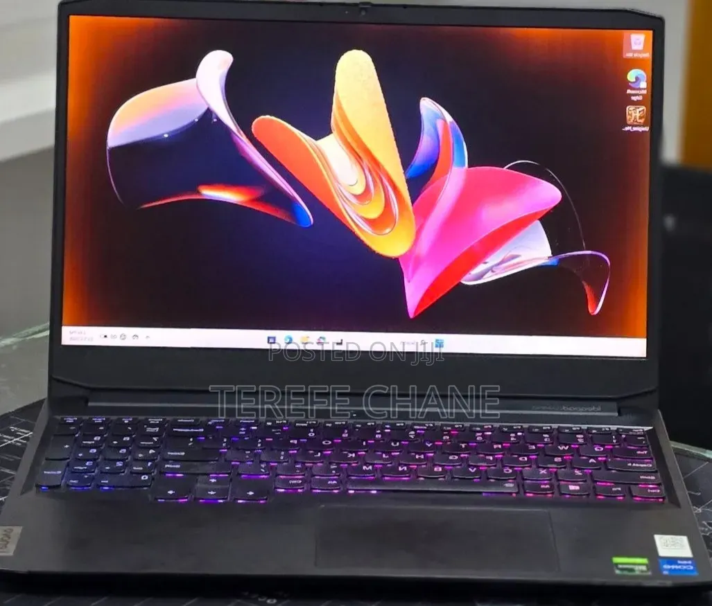 New Laptop Lenovo IdeaPad Z575 8GB Intel Core i5 SSD 512GB