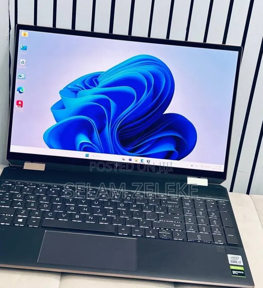 New Laptop HP Spectre 16GB Intel Core i7 SSD 1T