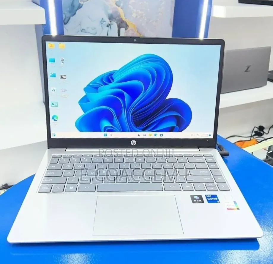 New Laptop HP Stream Notebook 16GB Intel Core i5 SSD 1T