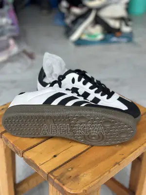 Adidas Samba