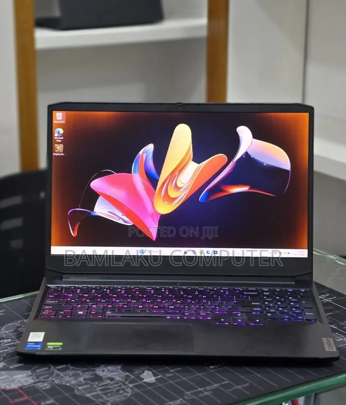 New Laptop Lenovo IdeaPad 320S 8GB Intel Core i5 SSD 512GB