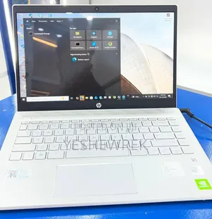New Laptop HP Pavilion 15 8GB Intel Core i5 SSD 512GB