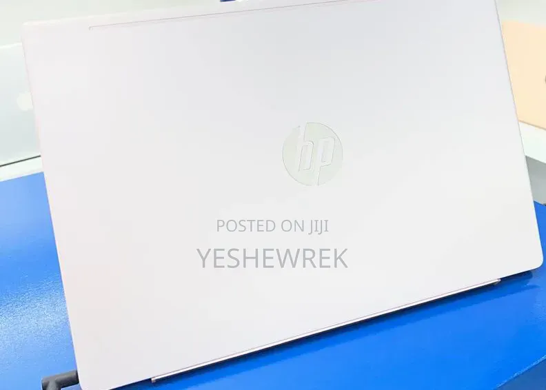 New Laptop HP Pavilion 15 8GB Intel Core i5 SSD 512GB