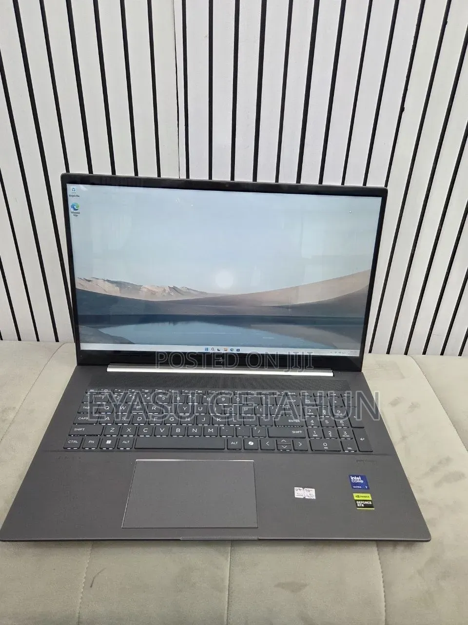 New Laptop HP Envy 15 16GB Intel Core Ultra 7 SSD 512GB