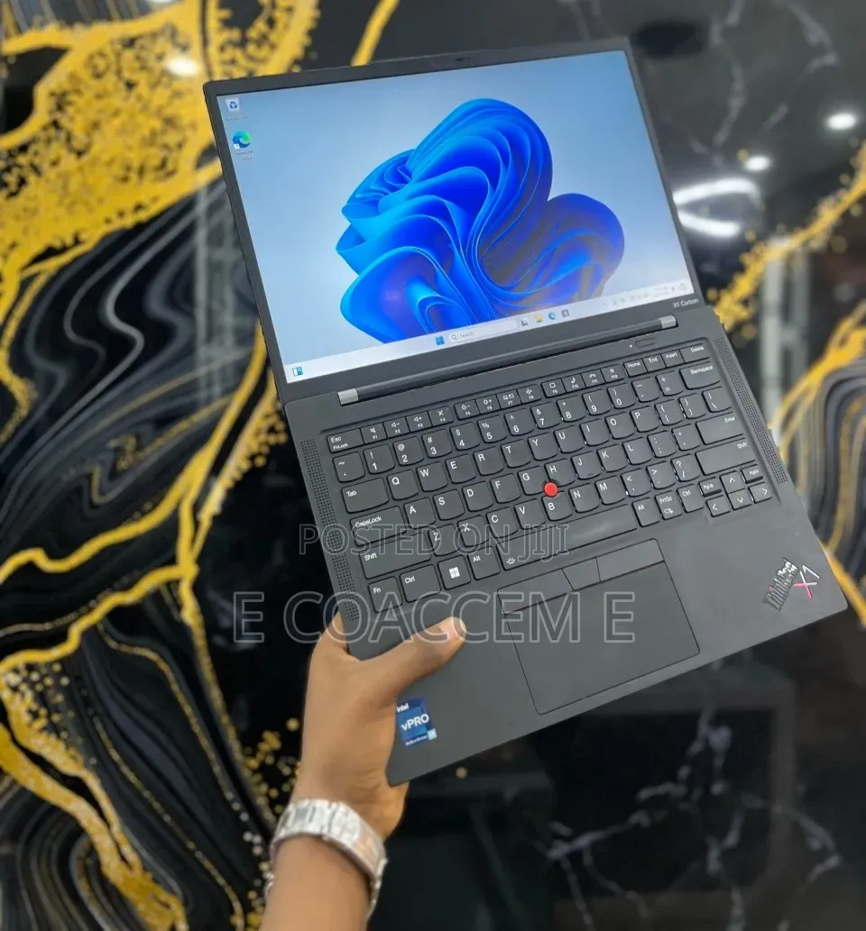 New Laptop Lenovo ThinkPad X1 Carbon 16GB Intel Core i7 SSD 512GB