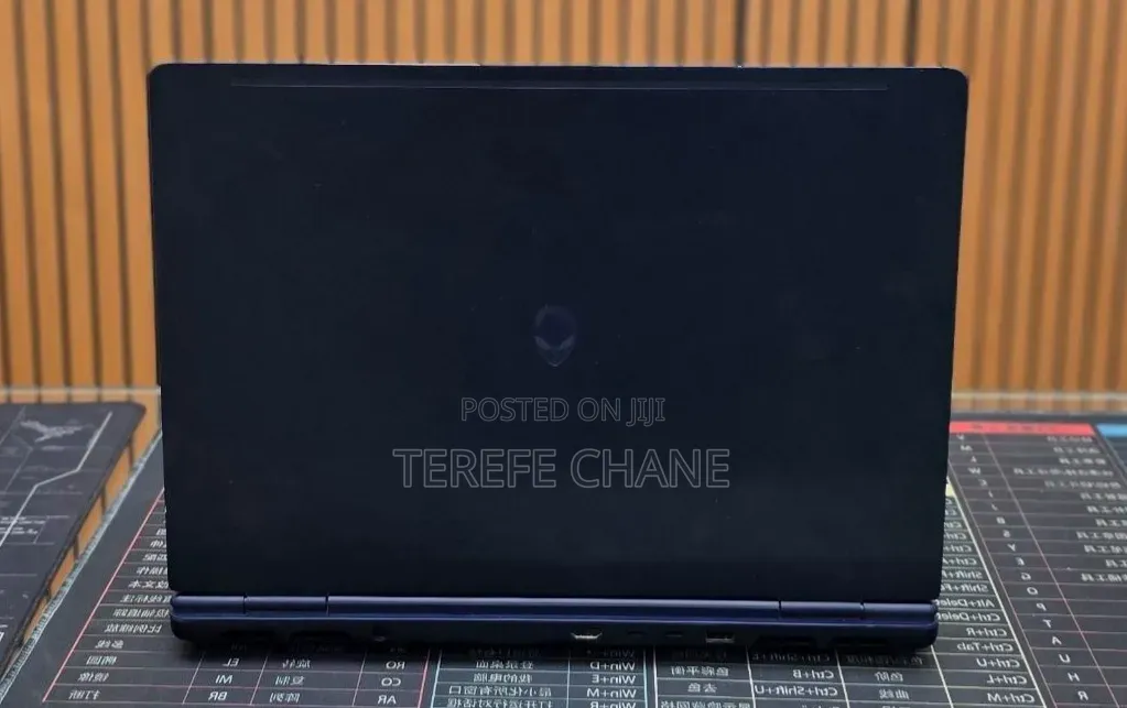New Laptop Dell Alienware Aurora 16 16GB Intel Core Ultra 7 SSD 1T