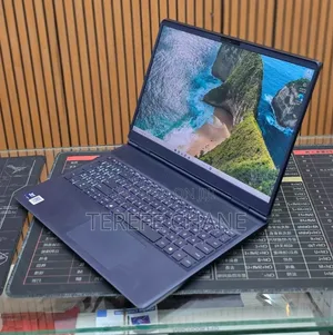 New Laptop Dell Alienware Aurora 16 16GB Intel Core Ultra 7 SSD 1T