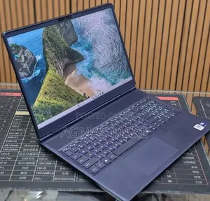 New Laptop Dell Alienware Aurora 16 16GB Intel Core Ultra 7 SSD 1T