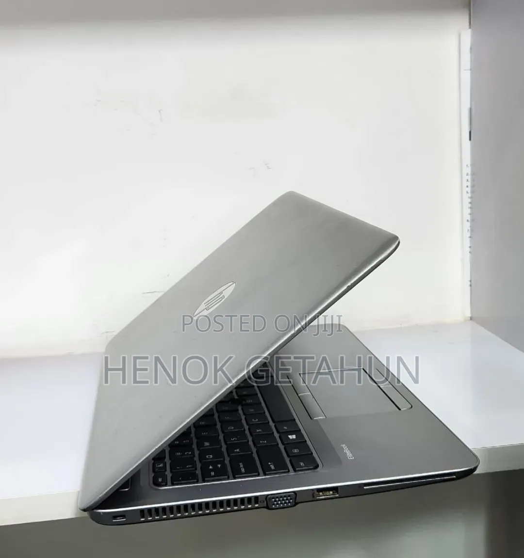 New Laptop HP EliteBook 840 8GB Intel Core i7 SSD 256GB