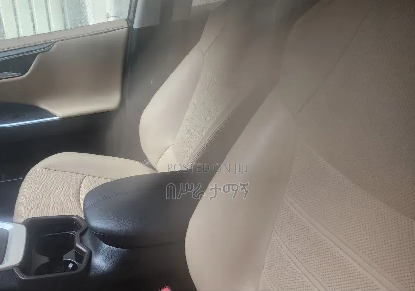 Toyota RAV4 Adventure AWD 2020 Gray