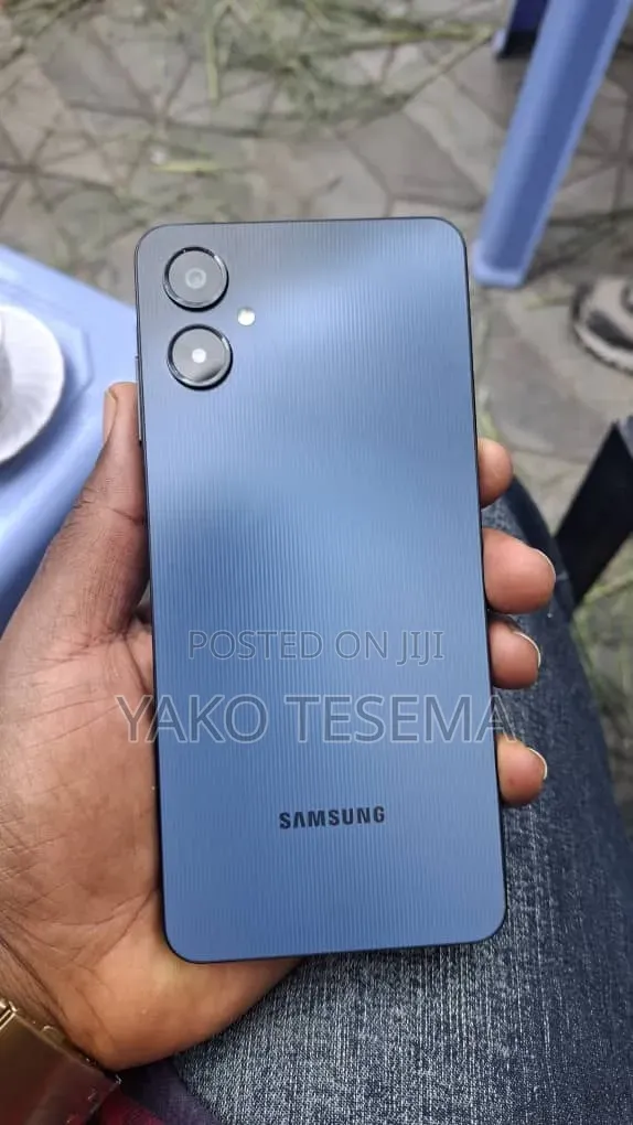 Samsung Galaxy A06 128 GB Black