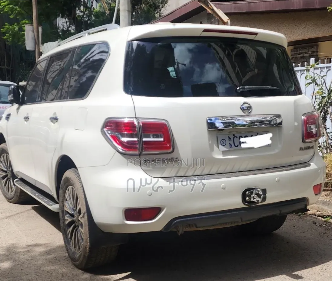 Nissan Patrol 2018 White
