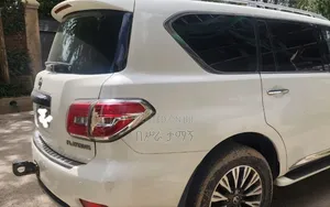 Nissan Patrol 2018 White