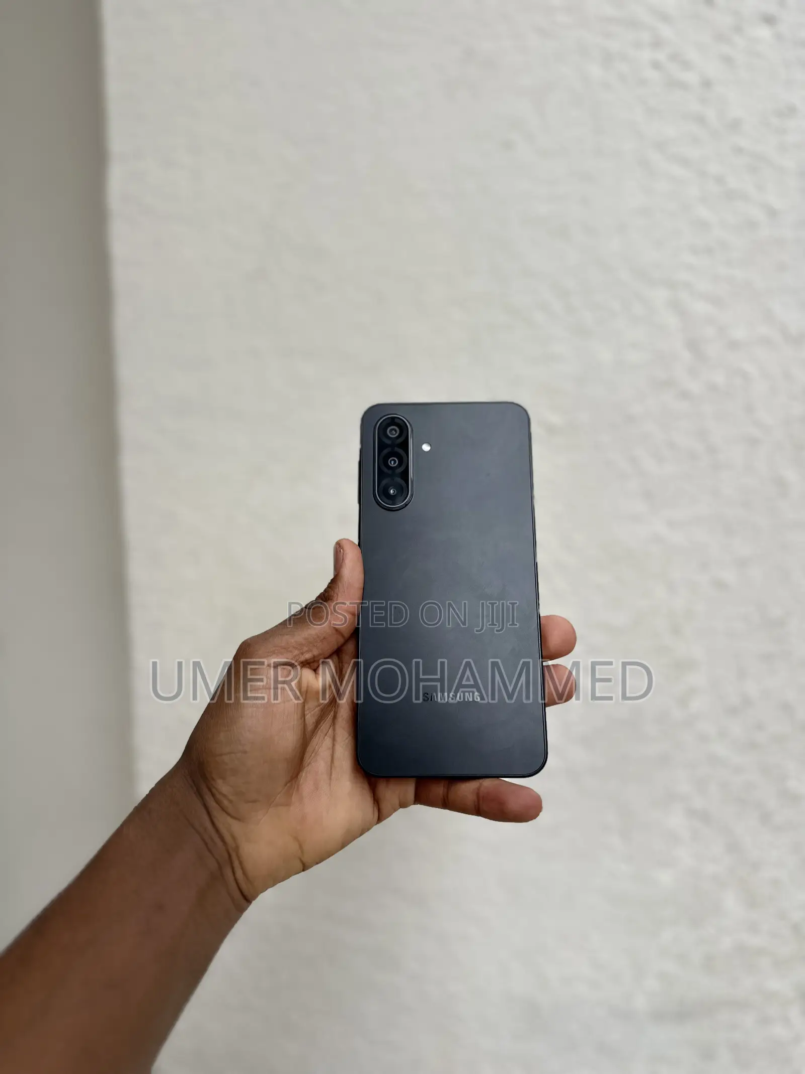 New Samsung Galaxy A17 5G 128 GB Black