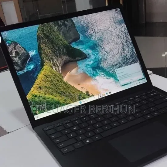 New Laptop Microsoft Surface Laptop 5 16GB Intel Core i5 SSD 256GB