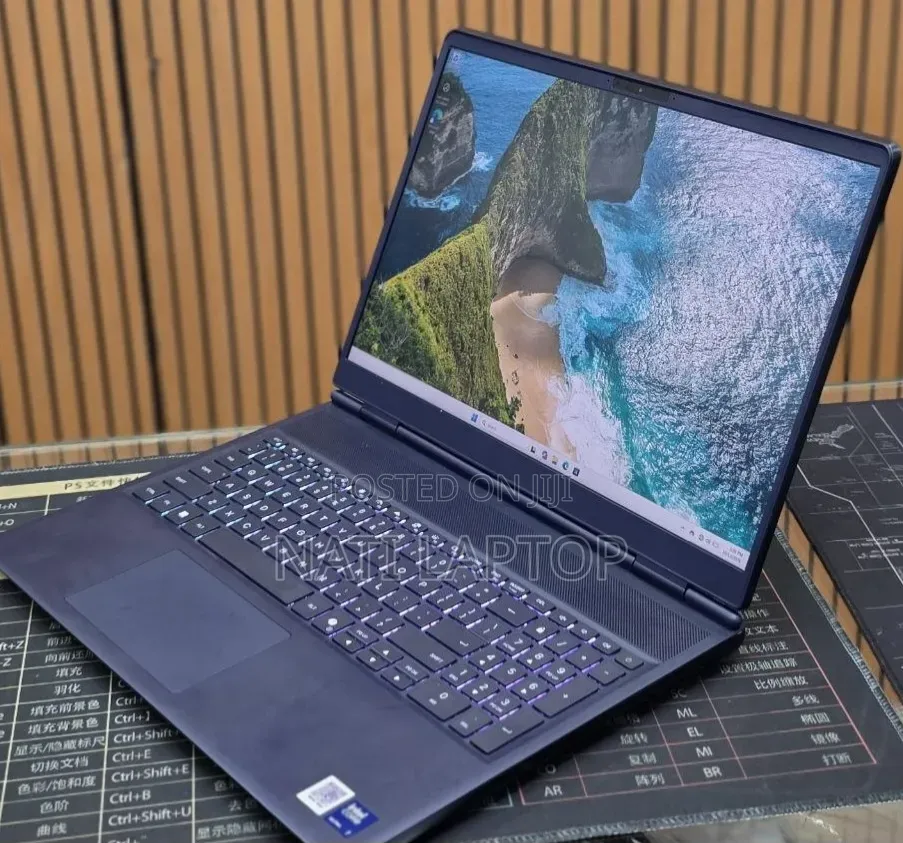 New Laptop Alienware 16GB Intel Core Ultra 7 SSD 1T