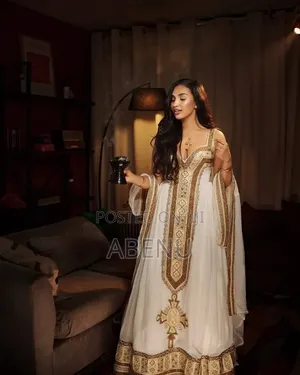 Elegant White and Gold Ethiopian Habesha Kemis