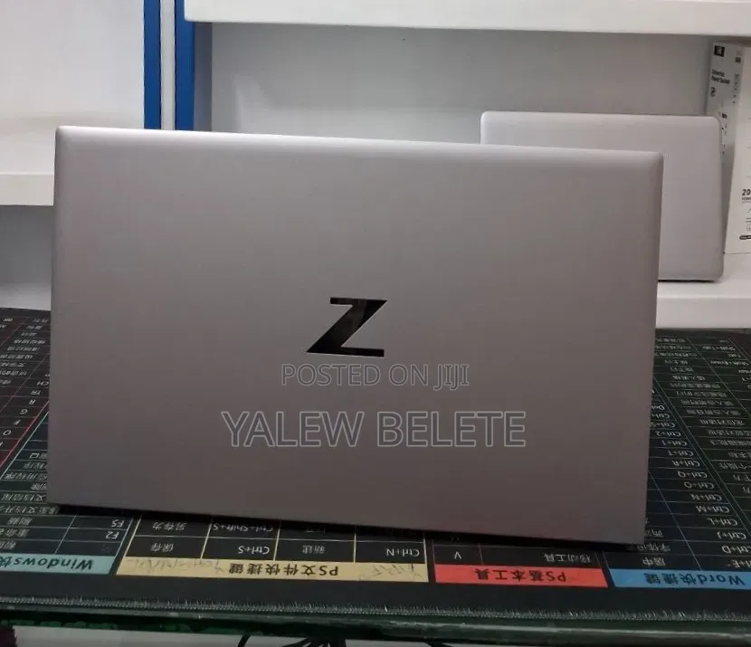 New Laptop HP ZBook 14u 16GB Intel Core i7 SSD 512GB