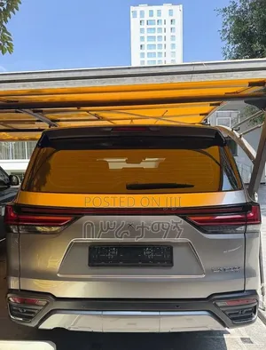 Lexus LX 600 2022 Silver