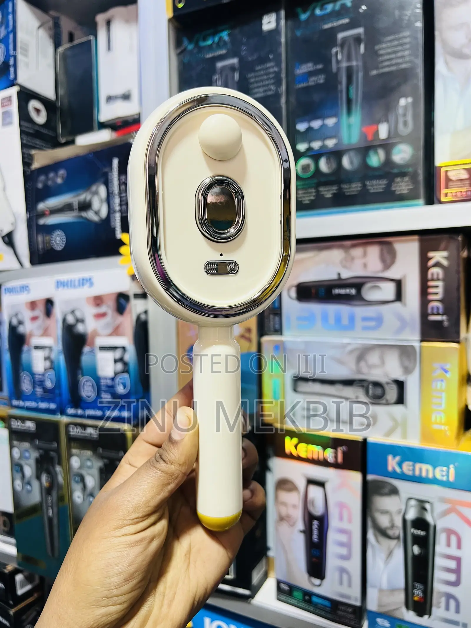 Electric Spray Retractable Air Cushion Comb