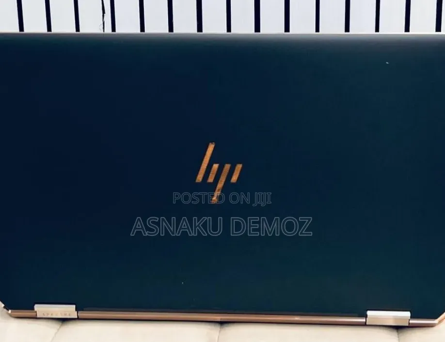New Laptop HP Spectre 16GB Intel Core i7 SSD 1T