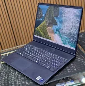 New Laptop Dell Alienware Aurora 16 16GB Intel Core Ultra 7 SSD 512GB