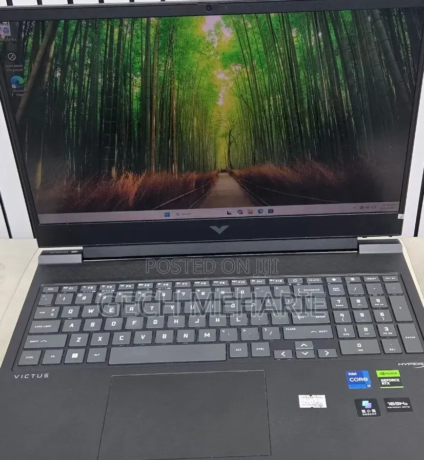 New Laptop HP Victus 16 16GB AMD Ryzen 7 SSD 512GB